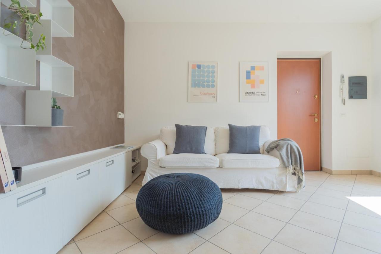 Blue Bliss Apartment By Rent All Como Colonno Exterior foto